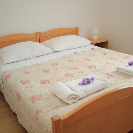 Comfort Sea View Apartment With Parking And Two Bedrooms Baska Voda Exterior photo