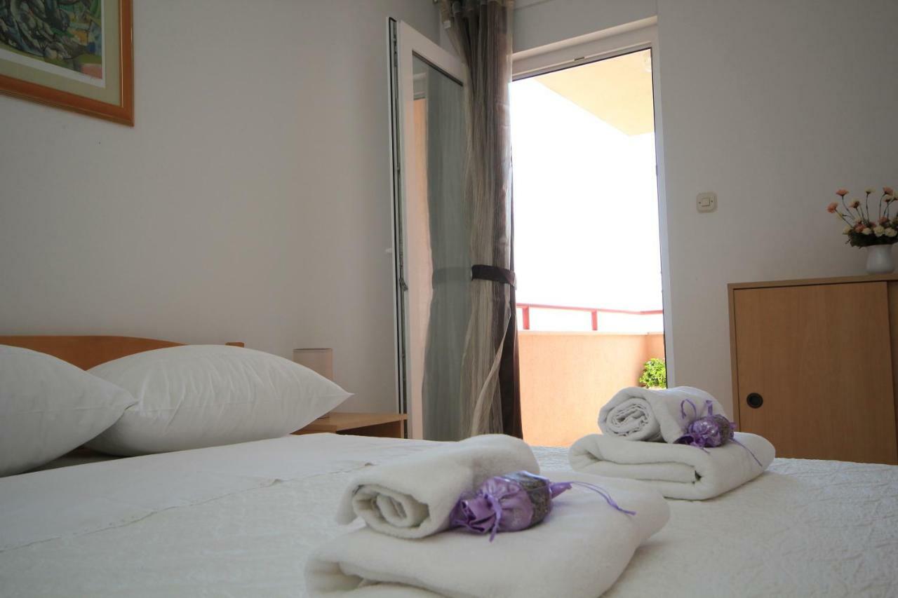 Comfort Sea View Apartment With Parking And Two Bedrooms Baska Voda Exterior photo